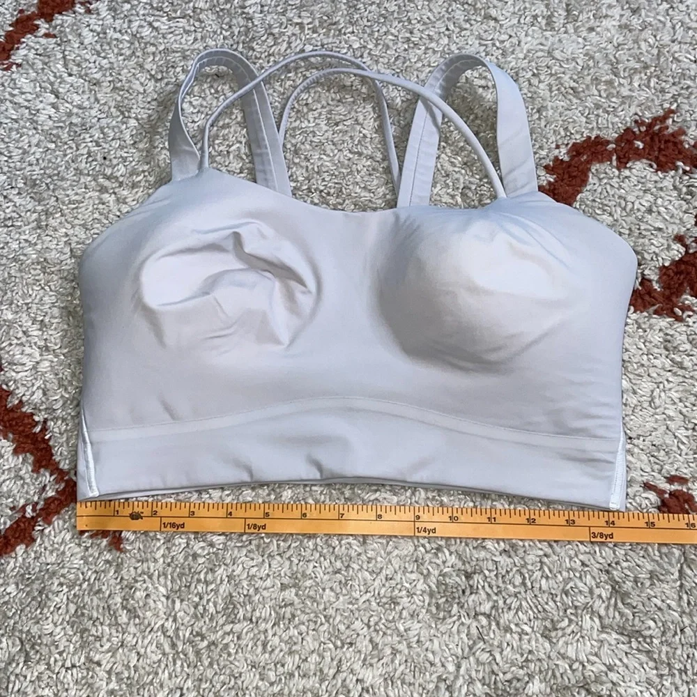 Lululemon- Like a Cloud Longline- Sz 10- Silver/White- C/D Cup! - Picture 11 of 11